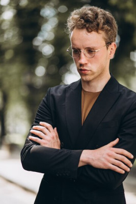 Олександр